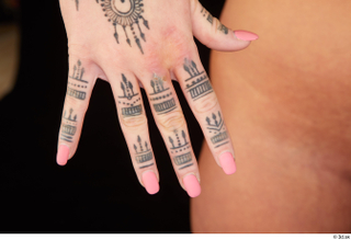 Daisy Lee fingers nude tattoo 0001.jpg